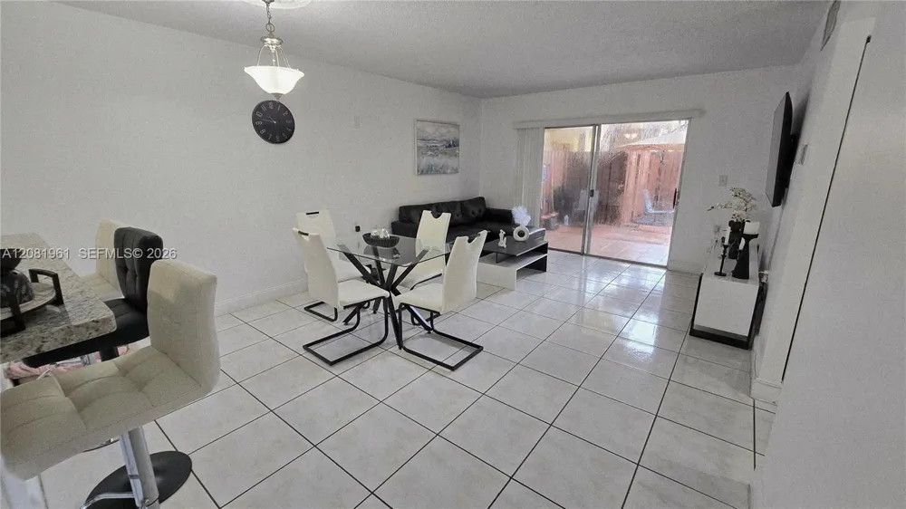11259 SW 88th St #104H Miami, FL 33176
