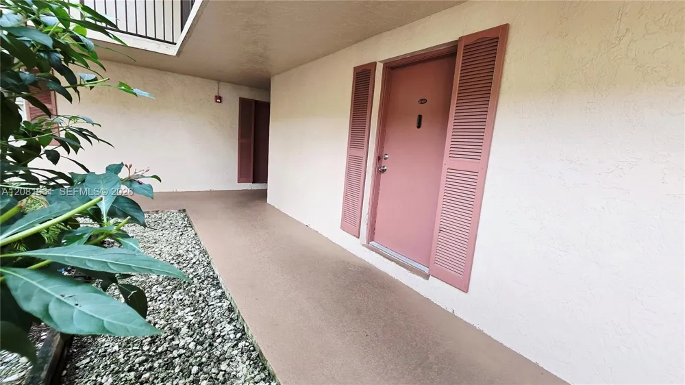 11259 SW 88th St #104H Miami, FL 33176