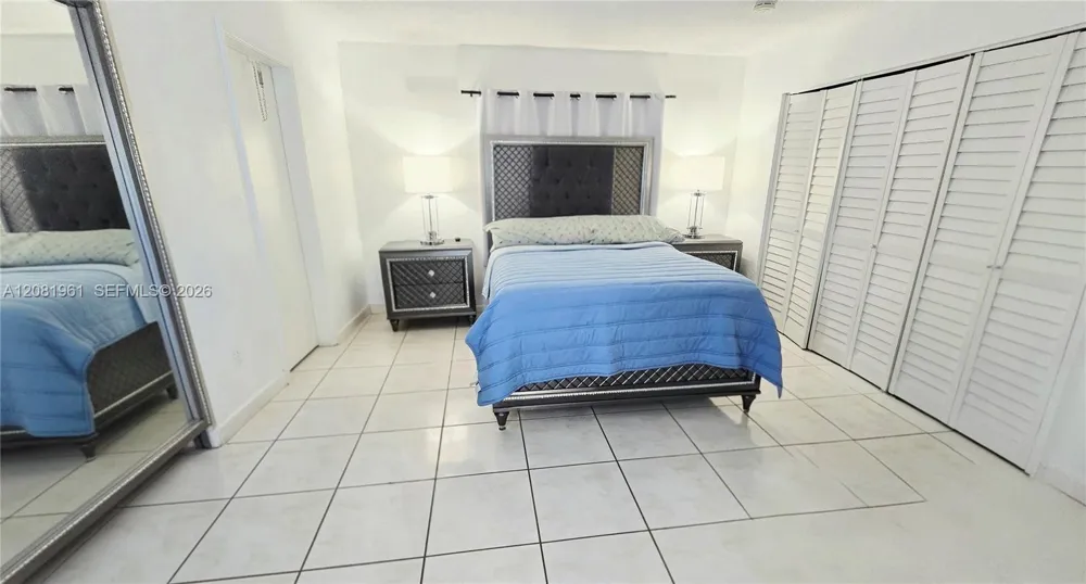 11259 SW 88th St #104H Miami, FL 33176