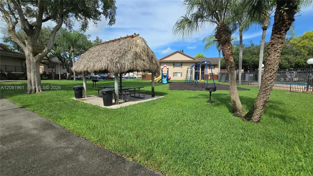 11259 SW 88th St #104H Miami, FL 33176