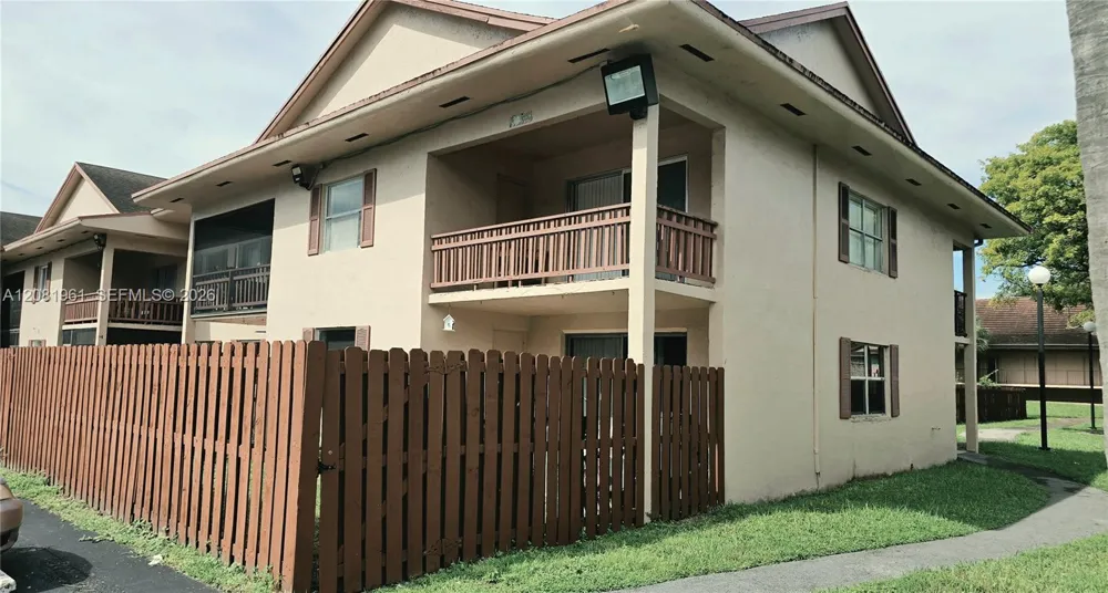 11259 SW 88th St #104H Miami, FL 33176
