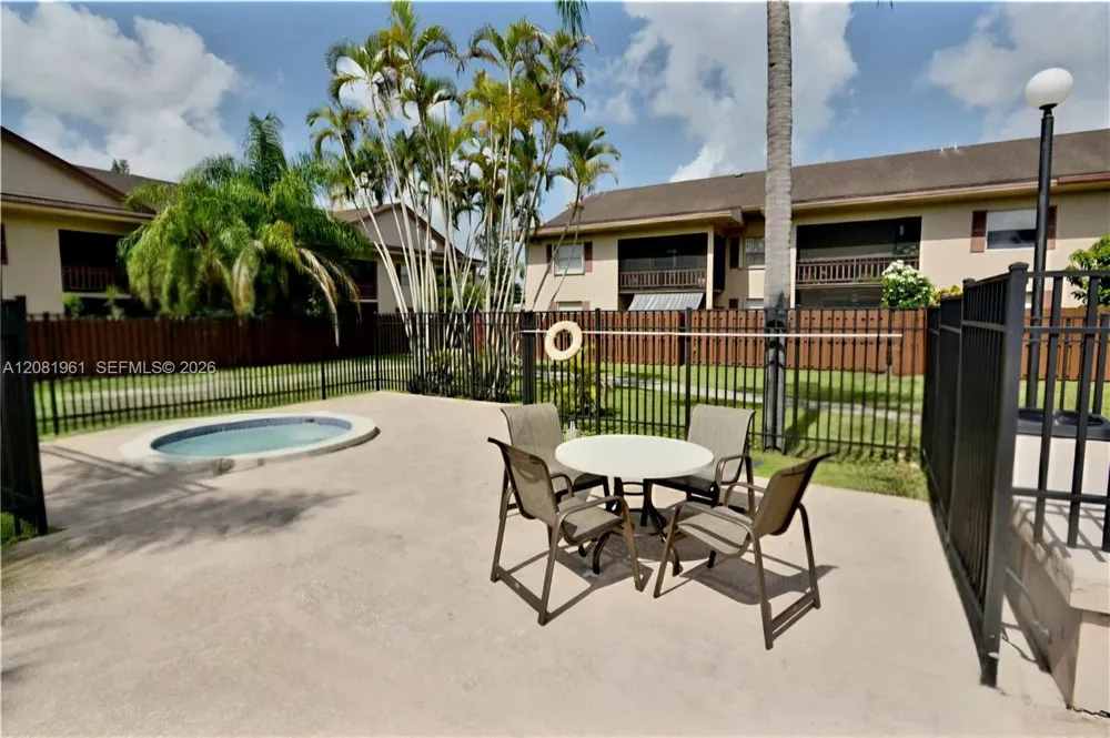 11259 SW 88th St #104H Miami, FL 33176