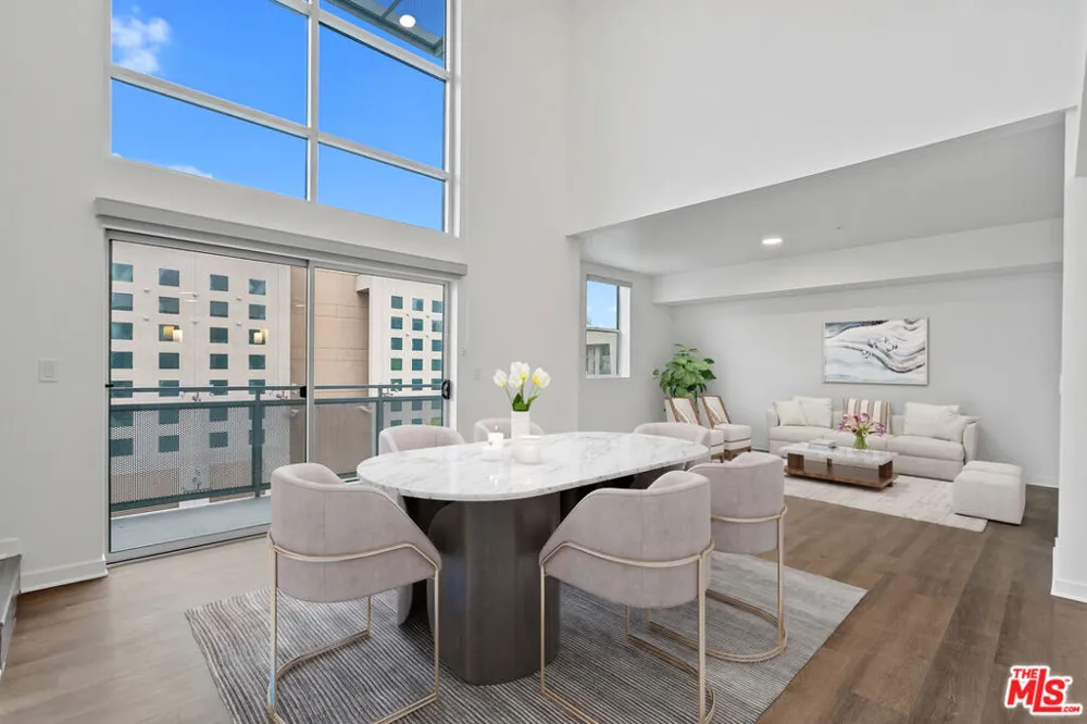 325 First Street #518 Burbank, CA 91502