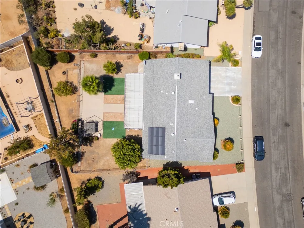 25815 Roanoke Menifee, CA 92586