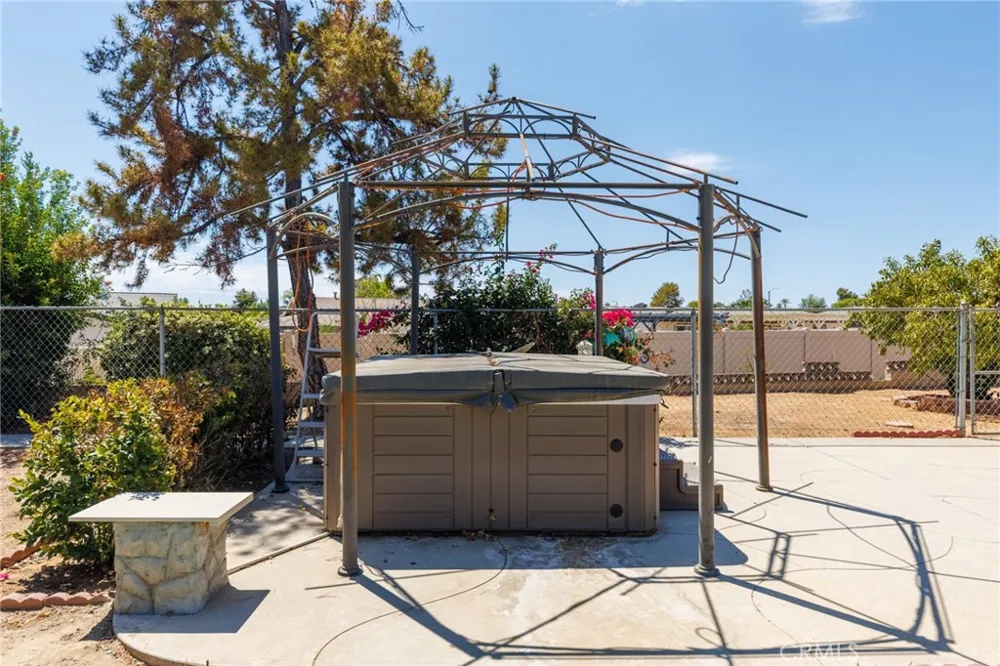 25815 Roanoke Menifee, CA 92586