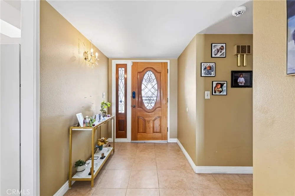 25815 Roanoke Menifee, CA 92586