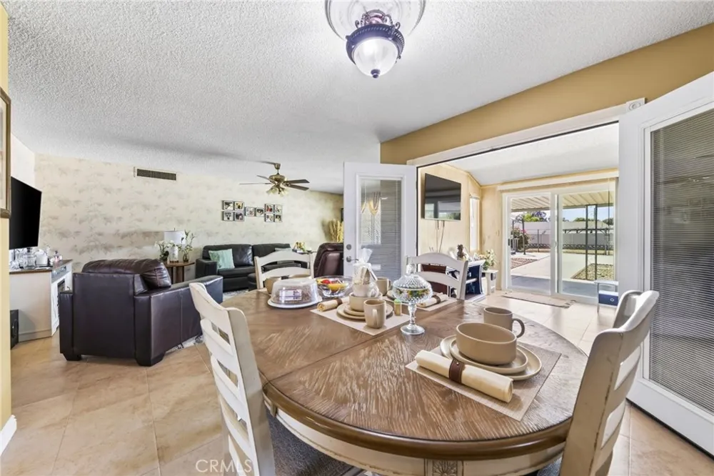 25815 Roanoke Menifee, CA 92586