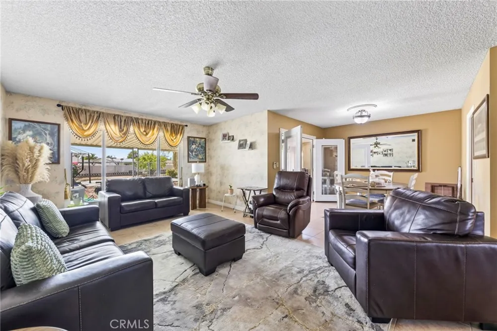 25815 Roanoke Menifee, CA 92586