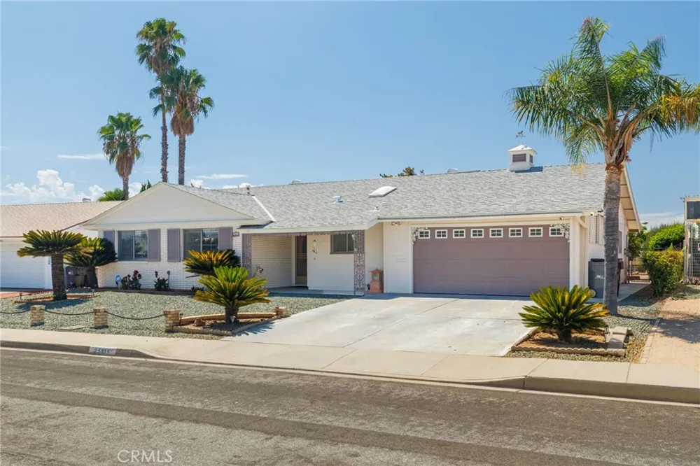 25815 Roanoke Menifee, CA 92586