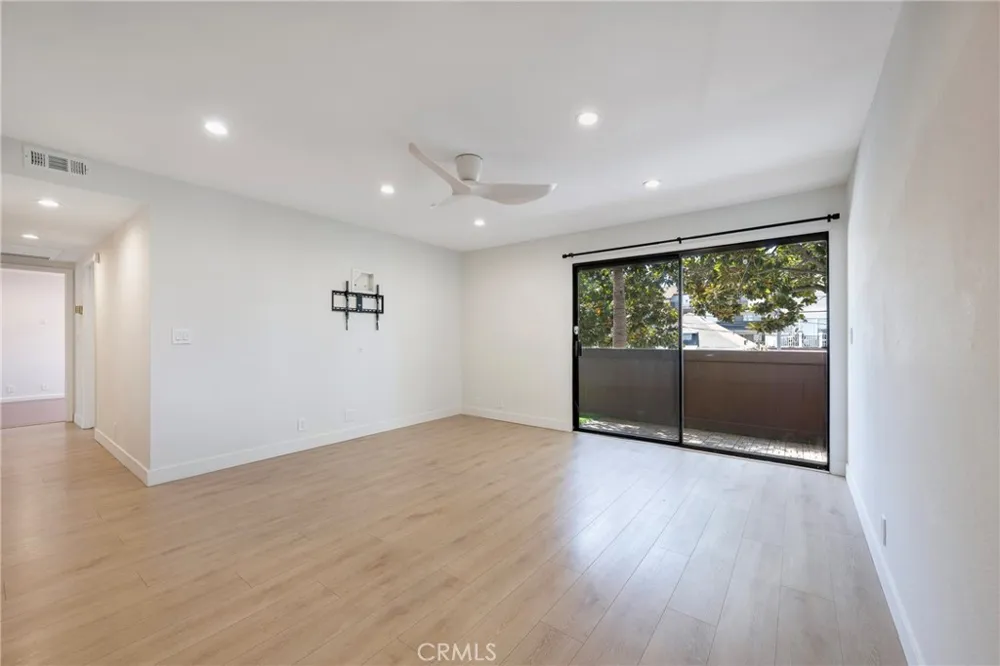 417 W 4th Street #A Long Beach, CA 90802