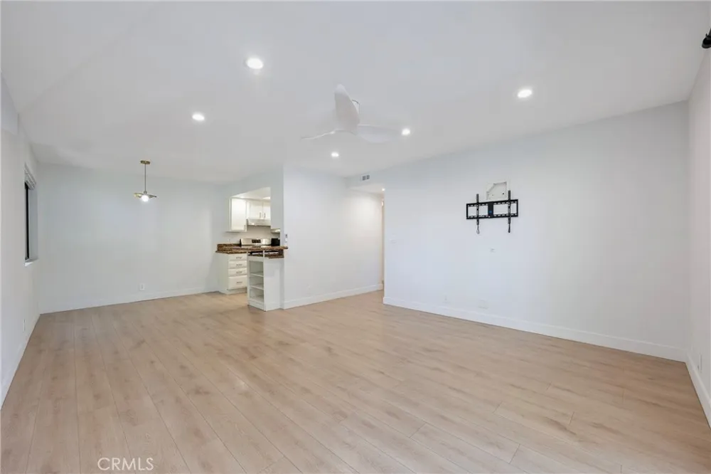 417 W 4th Street #A Long Beach, CA 90802