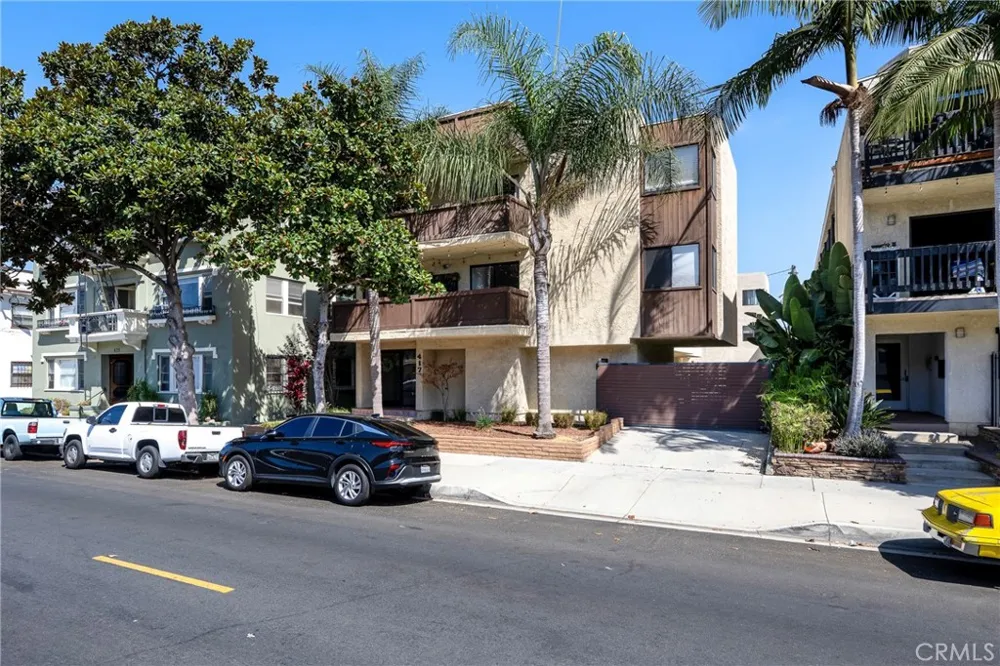 417 W 4th Street #A Long Beach, CA 90802