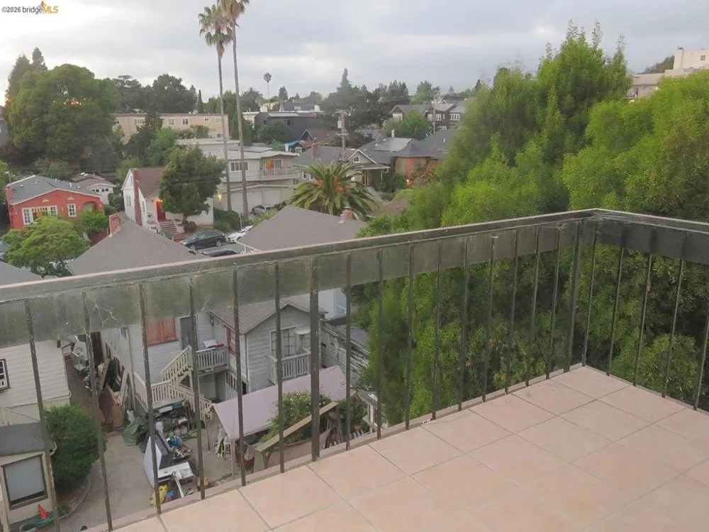 551 Jean St #410 Oakland, CA 94610