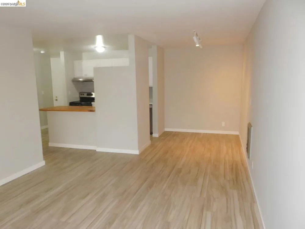 551 Jean St #410 Oakland, CA 94610