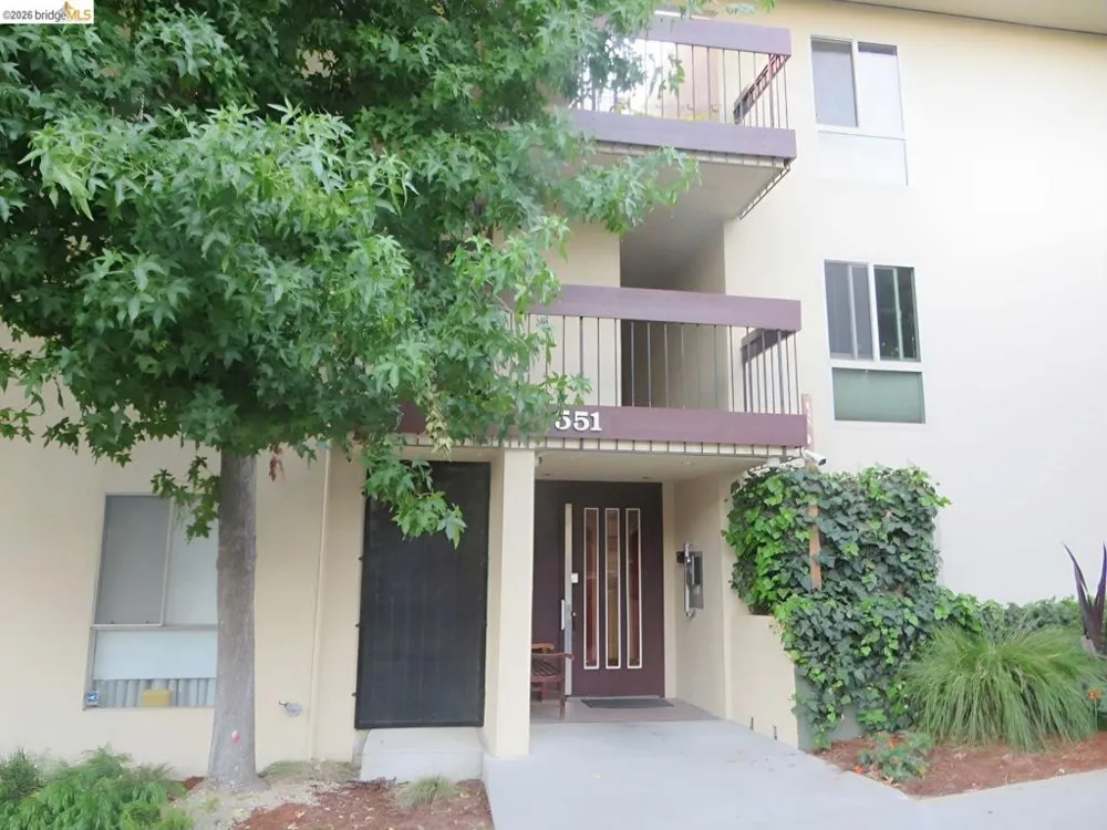 551 Jean St #410 Oakland, CA 94610