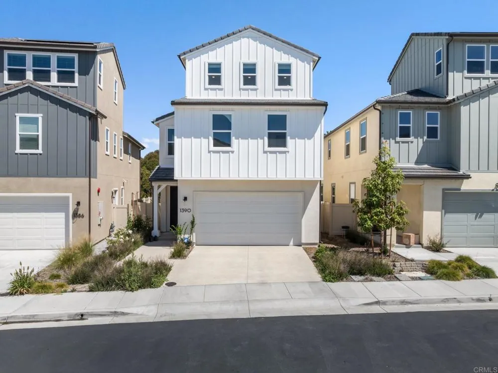 1390 Blue Port Way Oceanside, CA 92054
