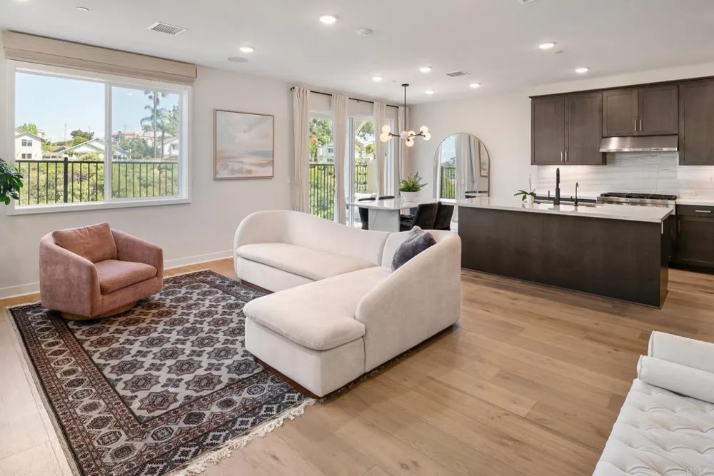 1390 Blue Port Way Oceanside, CA 92054
