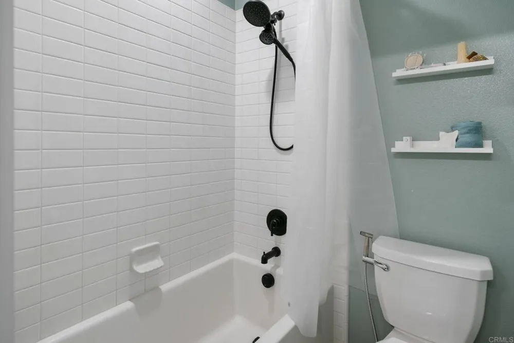 1390 Blue Port Way Oceanside, CA 92054