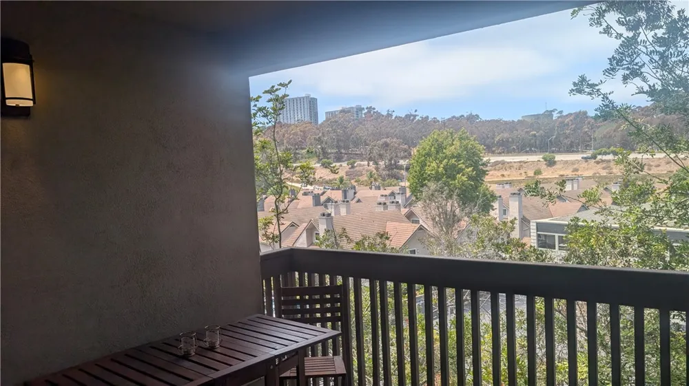 8860 Villa La Jolla La Jolla, CA 92037