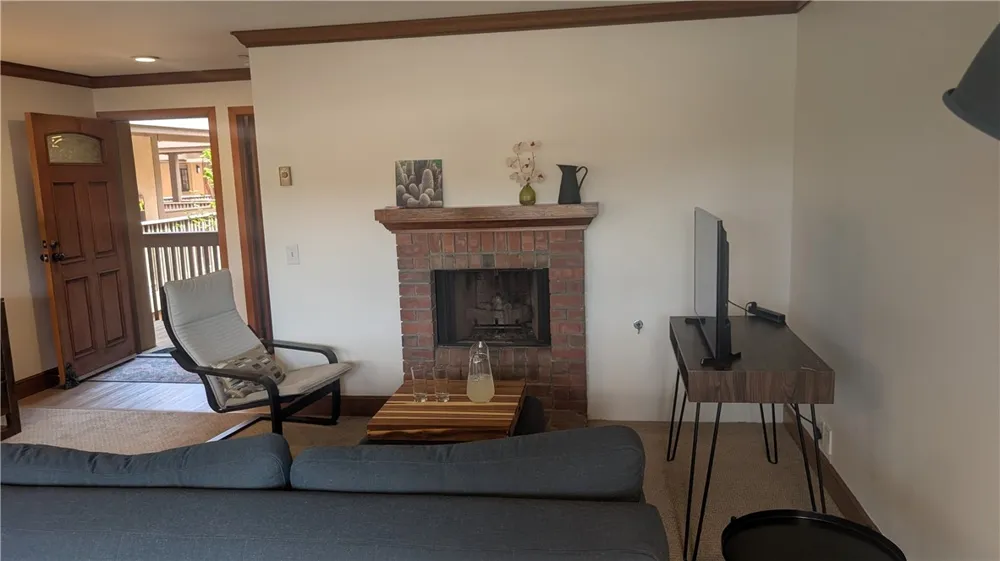 8860 Villa La Jolla La Jolla, CA 92037