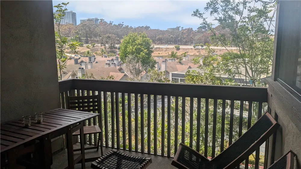 8860 Villa La Jolla La Jolla, CA 92037