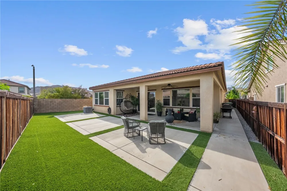 29450 Wooden Boat Drive Menifee, CA 92585