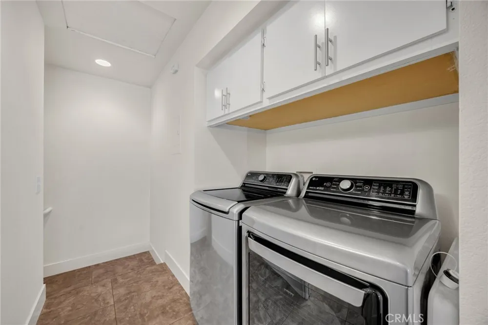 8063 E Sandstone Drive Anaheim Hills, CA 92808