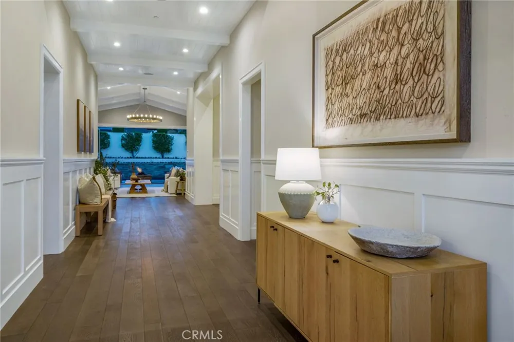 712 K Thanga Corona del Mar, CA 92625