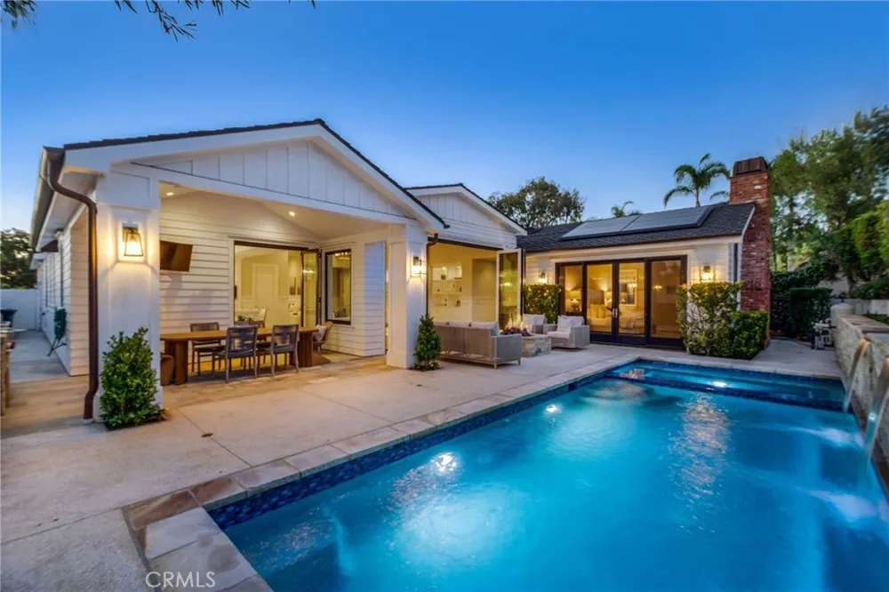 712 K Thanga Corona del Mar, CA 92625