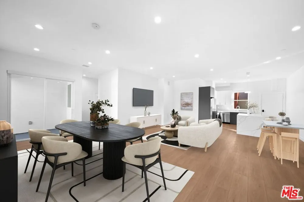 13846 Moorpark Street #201 Sherman Oaks, CA 91423