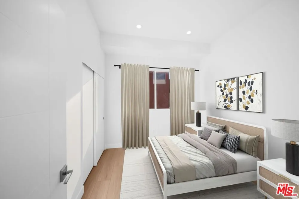 13846 Moorpark Street #201 Sherman Oaks, CA 91423