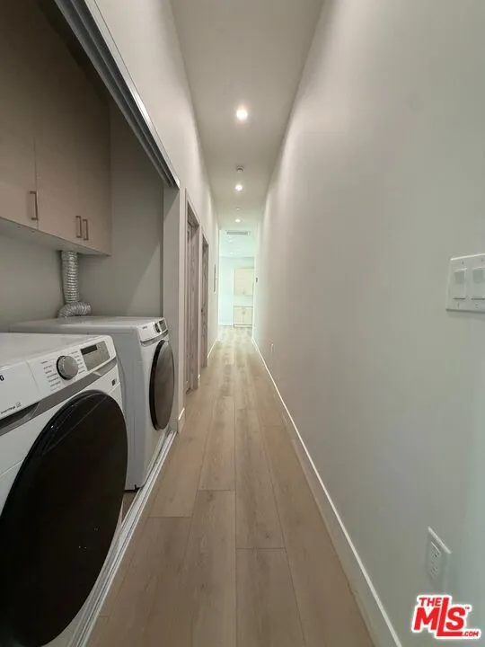 15832 Blackhawk Street Los Angeles, CA 91344
