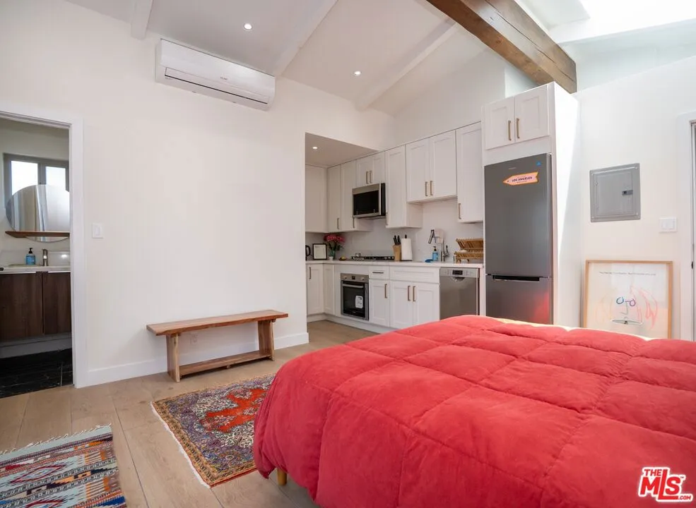 40 30th Avenue Venice, CA 90291
