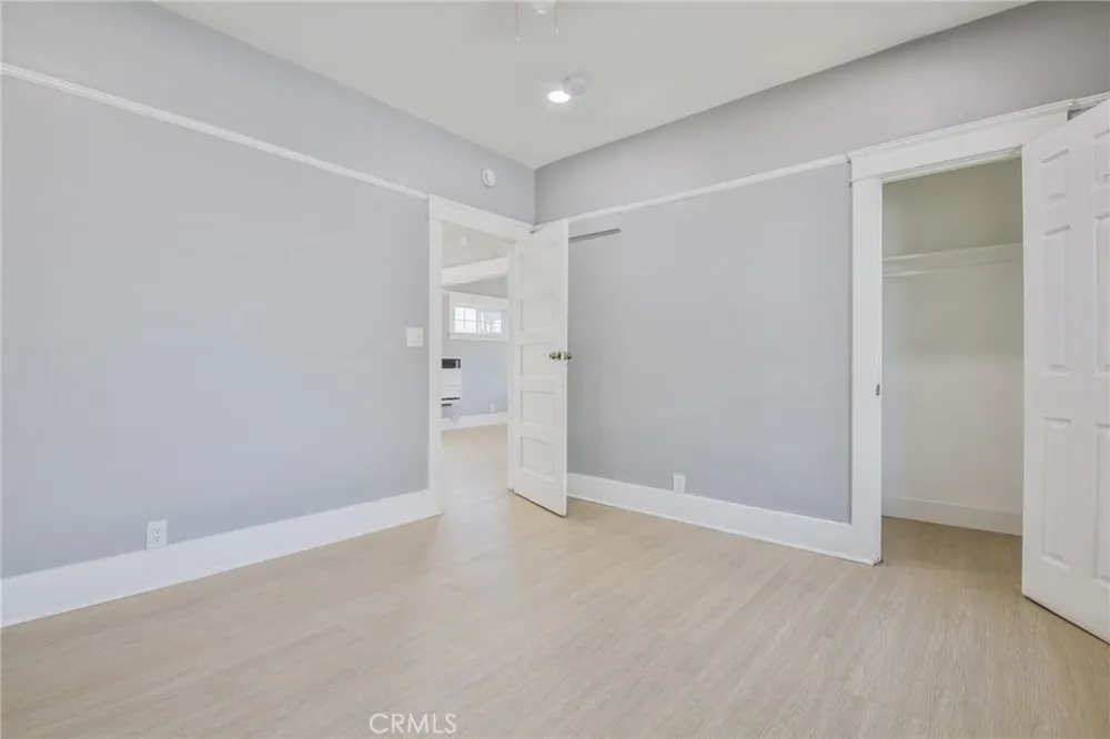 1471 E 41st Los Angeles, CA 90011
