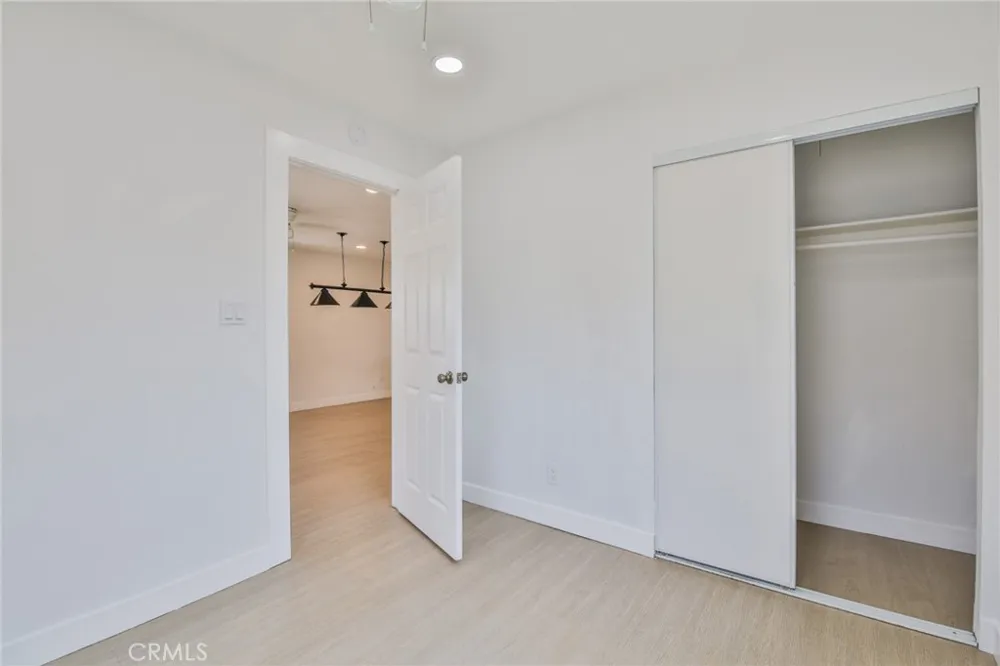 1471 E 41st Los Angeles, CA 90011