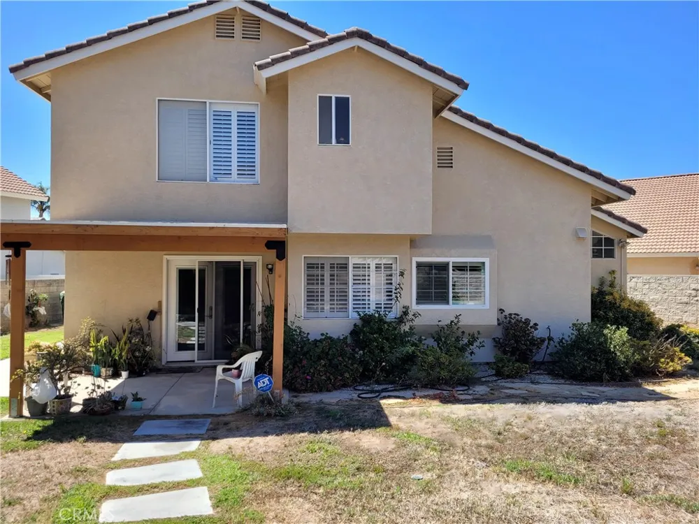 7814 Aberdeen Lane Highland, CA 92346