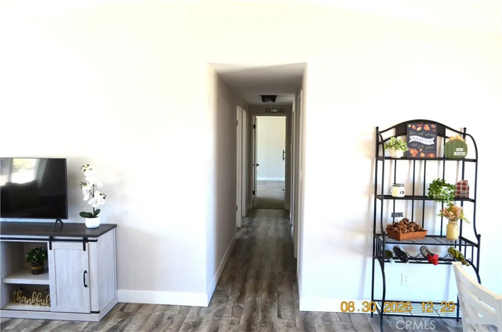 3142 Hermosa Pinon Hills, CA 92372