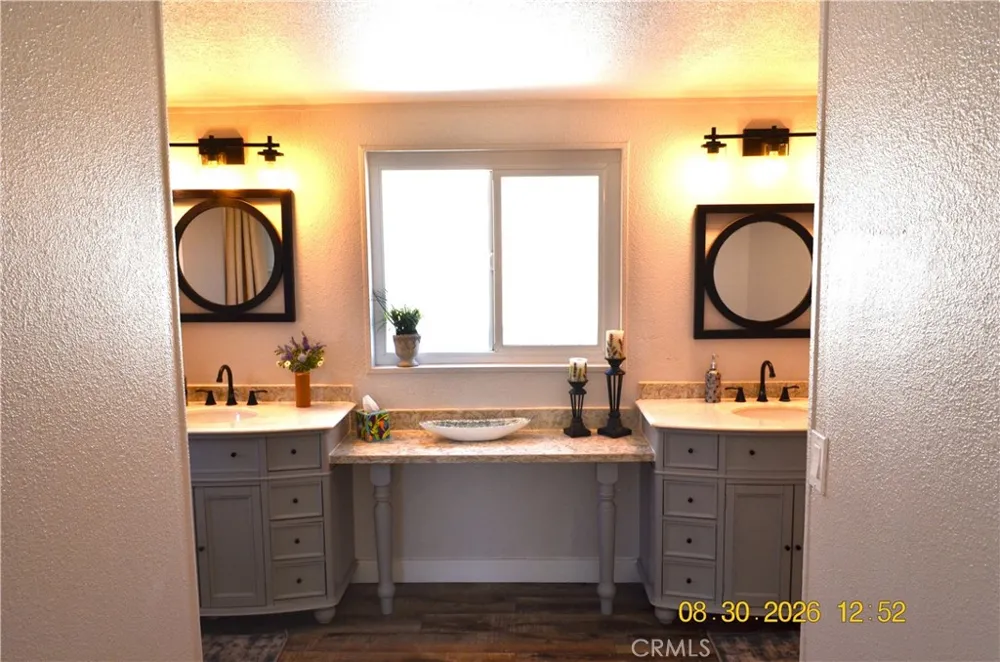 3142 Hermosa Pinon Hills, CA 92372