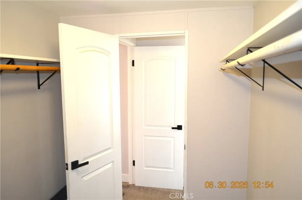 3142 Hermosa Pinon Hills, CA 92372