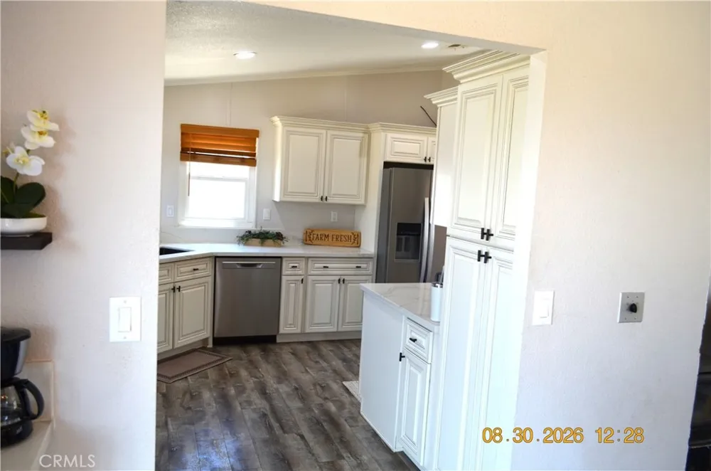 3142 Hermosa Pinon Hills, CA 92372