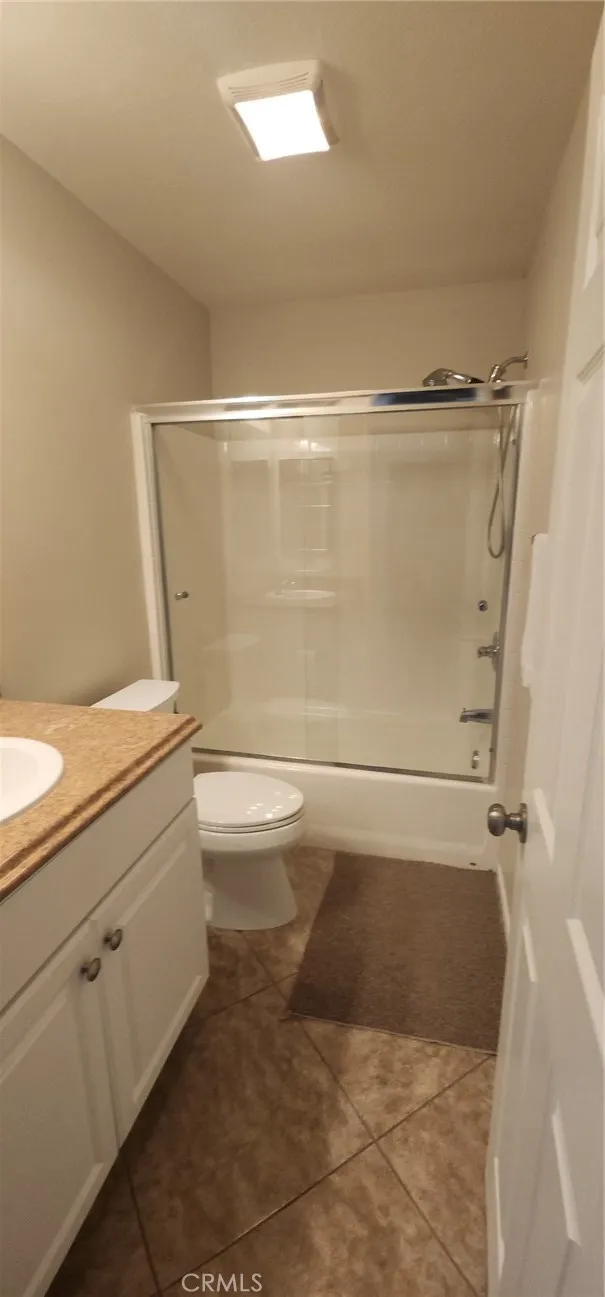 14922 Dragon Tree Adelanto, CA 92301