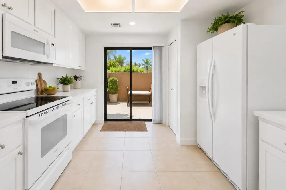 73280 Rosewood Court Palm Desert, CA 92260