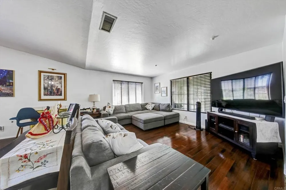 2815 Prospect Street National City, CA 91950