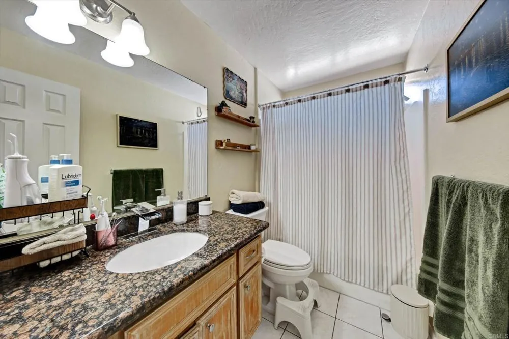 2815 Prospect Street National City, CA 91950