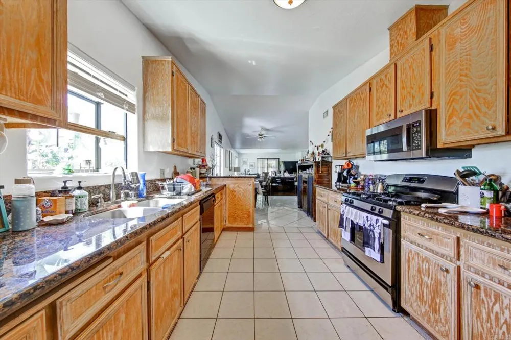 2815 Prospect Street National City, CA 91950