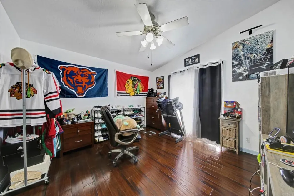 2815 Prospect Street National City, CA 91950