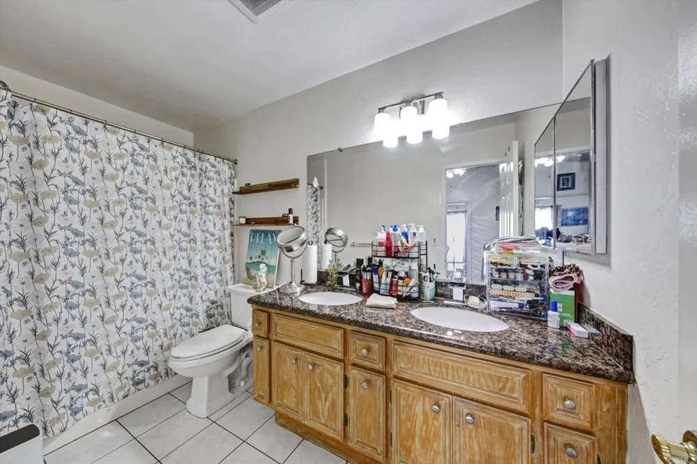 2815 Prospect Street National City, CA 91950