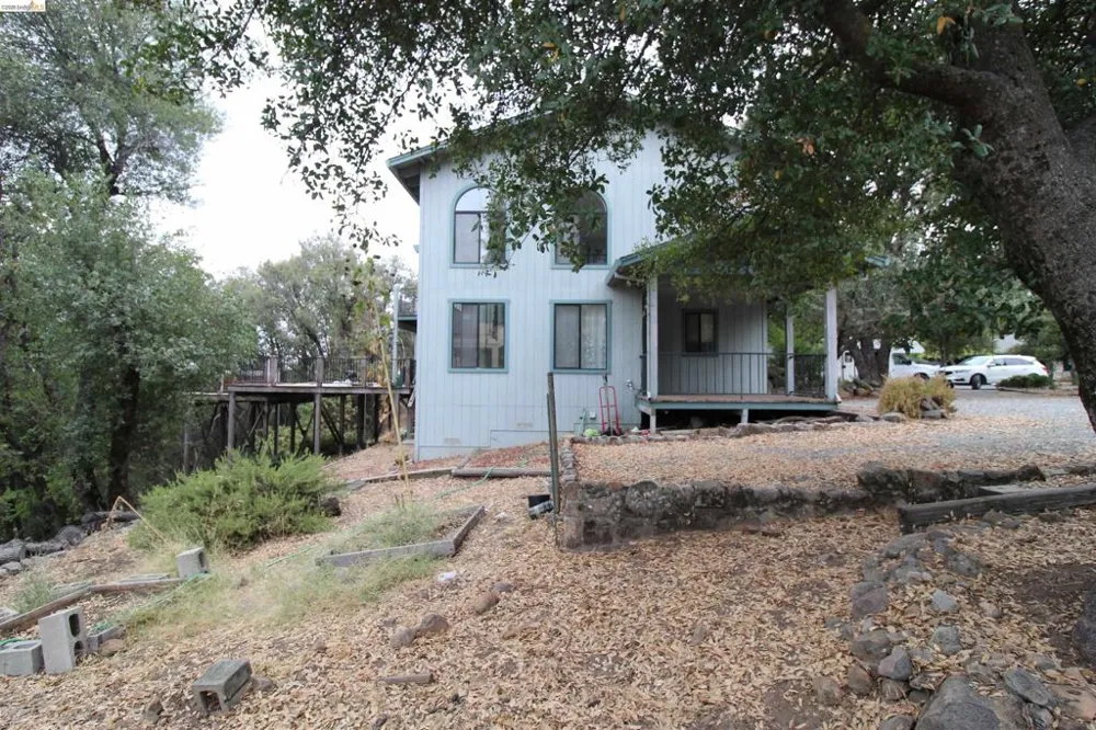 17820 Monte Grande Soulsbyville, CA 95372