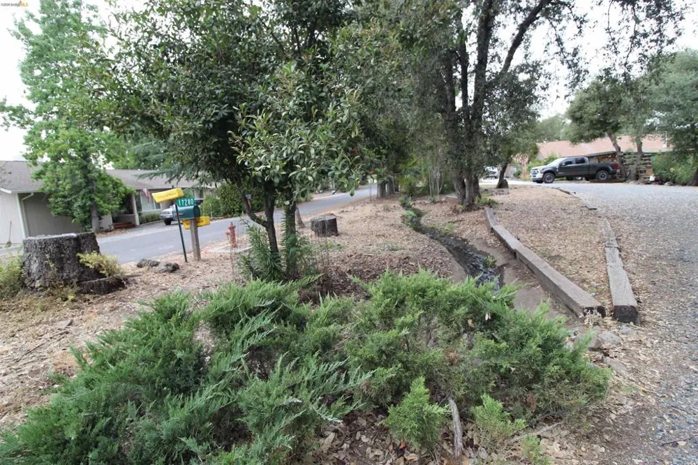 17820 Monte Grande Soulsbyville, CA 95372