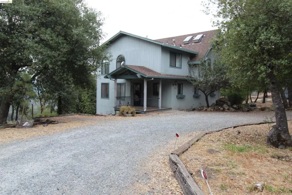 17820 Monte Grande Soulsbyville, CA 95372